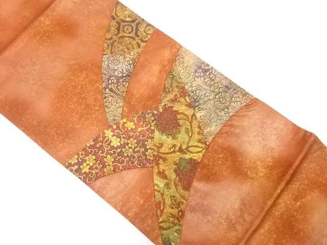 金唐革　切りばめ花唐草模様袋帯